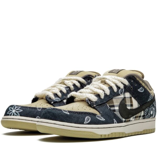 Travis Scott x Dunk Low PRM SB QS Cactus Jack Friends and Family