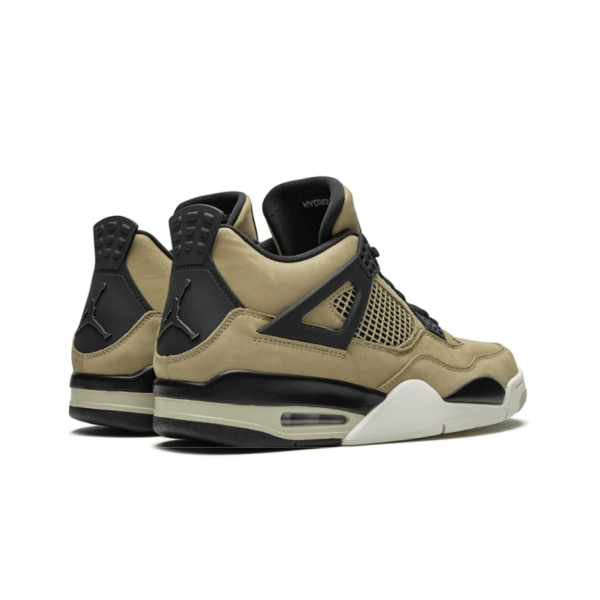 Air Jordan 4 Mushroom